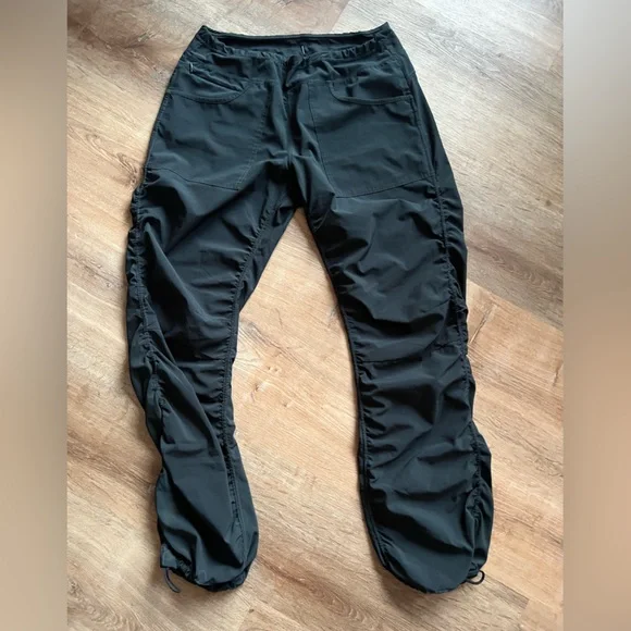 Kyodan Womens Black Ruched Joggers - Picture 2 of 13